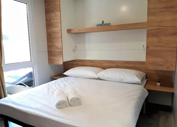Innmare Mobile Homes Биоград-на-Мору