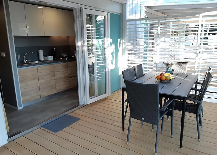 Innmare Mobile Homes Биоград-на-Мору