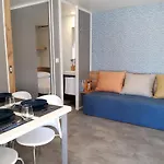 캠프장 Innmare Mobile Homes 비오그라드나모루