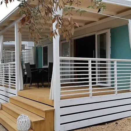 Otium Mobile Homes 4*