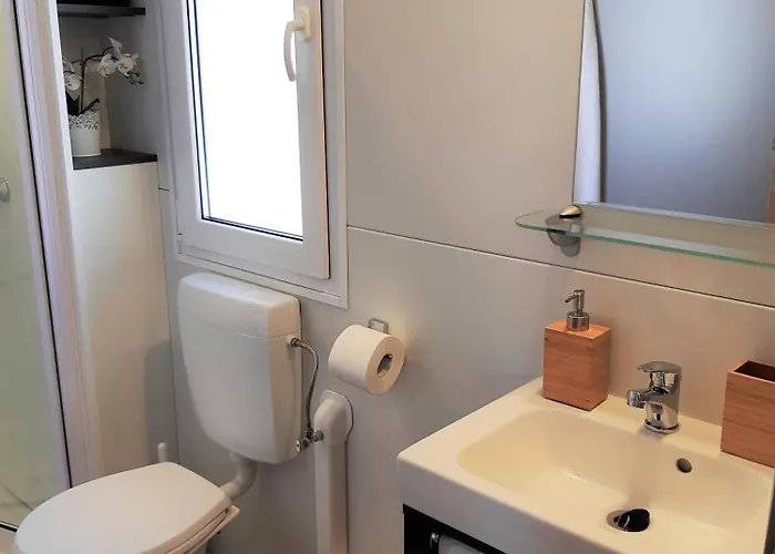 Innmare Mobile Homes