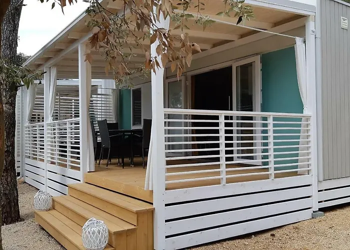 Innmare Mobile Homes 4*